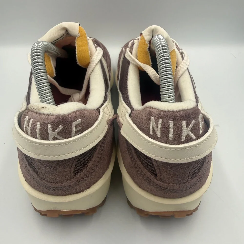 Nike Waffle Debut Womens Size 9.5 Sneakers Suede Mesh Brown DX2931-200